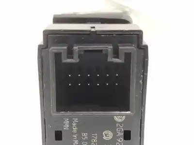 Second-hand car spare part electric parking brake for volkswagen troc d11 rline oem iam references 2ga927225