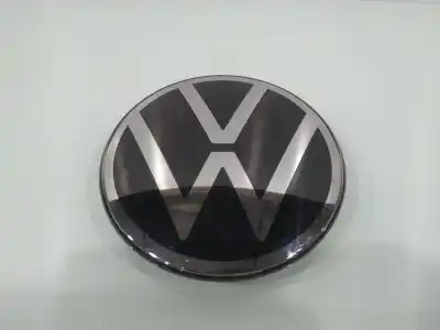 Second-hand car spare part FRONT BADGE for VOLKSWAGEN TROC D11 RLINE OEM IAM references 5H0853601P  