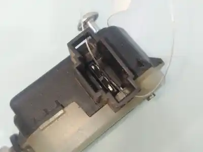 Автозапчастина б/у централізований двигун зкриття ворот для seat leon (1m1) signo посилання на oem iam 1m0959781a  