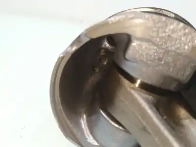 Second-hand car spare part piston for bmw serie 3 berlina (e90) 320d oem iam references 408  