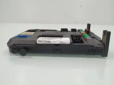 Pezzo di ricambio per auto di seconda mano scatola relè/fusibili per citroen c3 business riferimenti oem iam 9666952080  