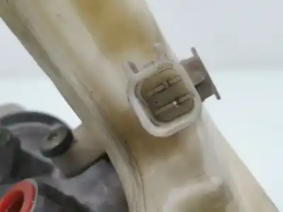 Tweedehands auto-onderdeel rempomp voor ford cmax titanium oem iam-referenties av612140j  