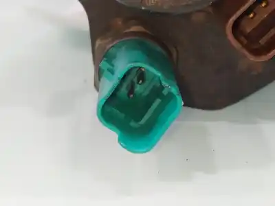 Автозапчастина б/у насос инжекційний для dacia logan mcv ii laureate посилання на oem iam 8200057225  