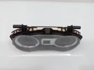 Second-hand car spare part dashboard for renault clio iii confort dynamique oem iam references 8200628775h  