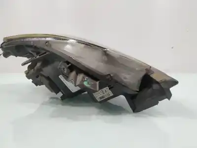 Peça sobressalente para automóvel em segunda mão farol / farolim esquerdo por renault clio iii confort dynamique referências oem iam 8200261610  