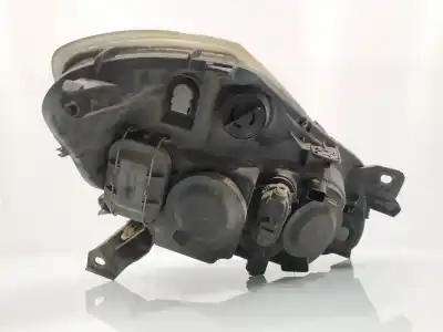 Peça sobressalente para automóvel em segunda mão farol / farolim esquerdo por renault clio iii confort dynamique referências oem iam 8200261610  