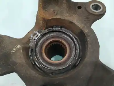 Second-hand car spare part front left knuckle for renault clio iii confort dynamique oem iam references   
