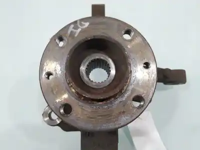 Second-hand car spare part front left knuckle for renault clio iii confort dynamique oem iam references   