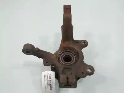 Second-hand car spare part front left knuckle for renault clio iii confort dynamique oem iam references   