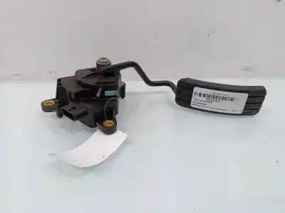 Second-hand car spare part accelerator pedal for renault clio iii confort dynamique oem iam references 8200297342a  