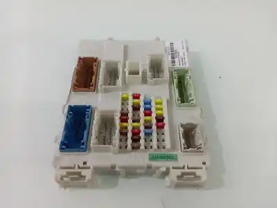 Peça sobressalente para automóvel em segunda mão caixa de fusíveis e relés por ford cmax titanium referências oem iam av6n14a073bf