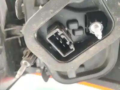 Second-hand car spare part right tailgate light for ford cmax titanium oem iam references 084311997r  