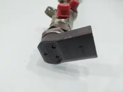 Second-hand car spare part distributor pipe for bmw serie 7 e65 e66 730d oem iam references 0445216015  