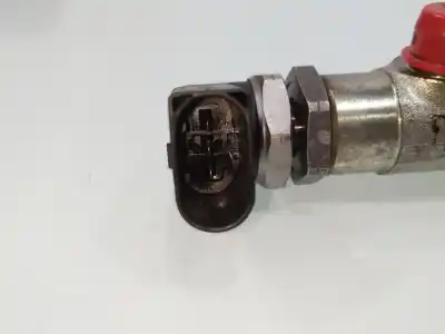 Second-hand car spare part distributor pipe for bmw serie 7 e65 e66 730d oem iam references 0445216015  