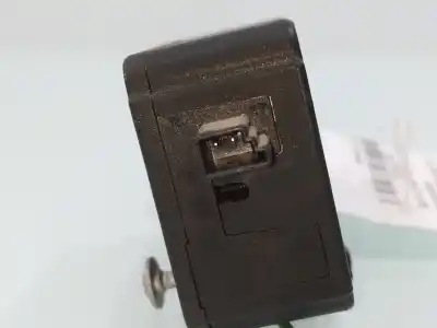 Peça sobressalente para automóvel em segunda mão motor tampa externa de combustível por bmw serie 7 e65 e66 730d referências oem iam 67116923972  