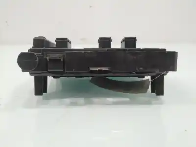 Second-hand car spare part fuse box unit for citroen jumpy (vf7) 1.6 hdi 90 16v oem iam references 9650618480  