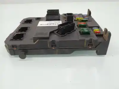 Second-hand car spare part fuse box unit for citroen jumpy (vf7) 1.6 hdi 90 16v oem iam references 9657999780  
