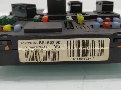 Second-hand car spare part fuse box unit for citroen jumpy (vf7) 1.6 hdi 90 16v oem iam references 9657999780