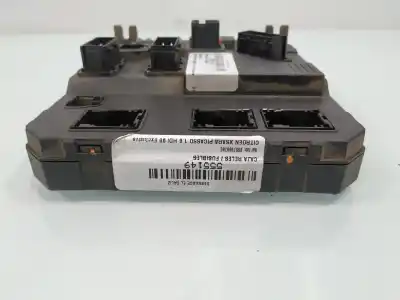 Second-hand car spare part fuse box unit for citroen jumpy (vf7) 1.6 hdi 90 16v oem iam references 9657999780  