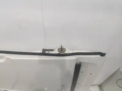 Recambio de automóvil de segunda mano de PORTON TRASERO IZQUIERDO para VOLKSWAGEN CRAFTER CAJA CERRADA Caja cerrada. techo elevado 35 136 CV / 100 KW referencias OEM IAM   