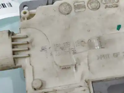 Peça sobressalente para automóvel em segunda mão fechadura da porta traseira esquerda por seat leon 1p1 reference referências oem iam 1p0839015  