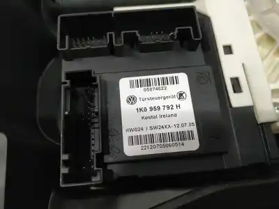 Peça sobressalente para automóvel em segunda mão elevador de vidros dianteiro direito por seat leon 1p1 reference referências oem iam 1p0867436  