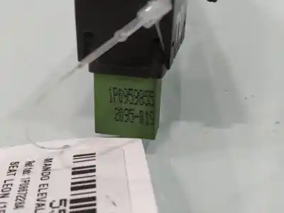 Peça sobressalente para automóvel em segunda mão botão / interruptor elevador vidro traseiro direito por seat leon 1p1 reference referências oem iam 1p0867228a  