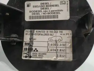 Second-hand car spare part outer fuel cap for seat leon 1p1 reference oem iam references 1p0809905  