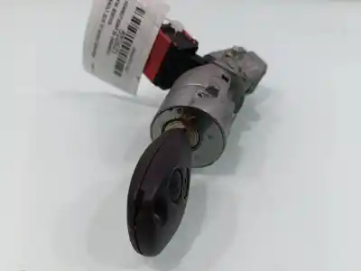 Second-hand car spare part ignition switch for renault clio iii confort dynamique oem iam references 8200214168  