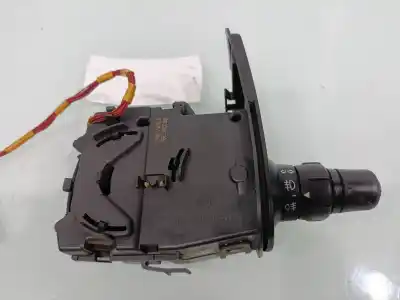 Second-hand car spare part headlights switch for renault clio iii confort dynamique oem iam references 88102002386  
