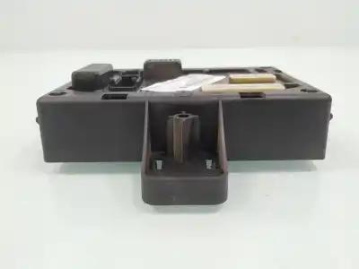 Second-hand car spare part electronic module for renault clio iii confort dynamique oem iam references 8200652284
