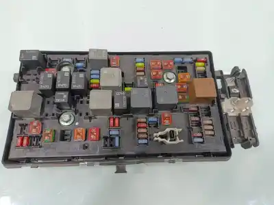 Second-hand car spare part fuse box unit for opel insignia berlina cosmo oem iam references 13255300
