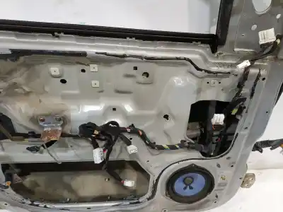 Автозапчасти б/у левая передняя дверь за kia carens rs 2.5 crdi concept ссылки oem iam   