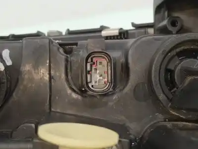 Peça sobressalente para automóvel em segunda mão farol / farolim direito por bmw serie 7 e65 e66 730d referências oem iam 6937226  