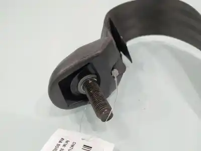 Peça sobressalente para automóvel em segunda mão CINTO DE SEGURANÇA TRASEIRO ESQUERDO por KIA CARENS RS 2.5 CRDi Concept Referências OEM IAM SG435  