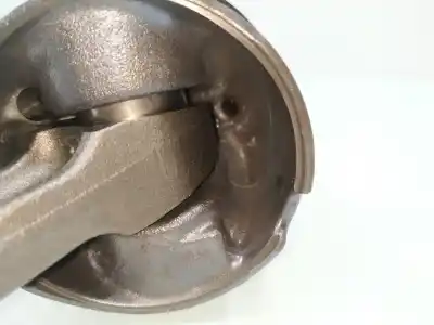 Second-hand car spare part piston for bmw serie 7 e65 e66 730d oem iam references 512  