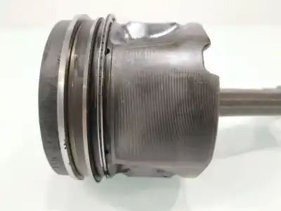 Автозапчасти б/у поршень за bmw serie 7 e65 e66 730d ссылки oem iam 512  