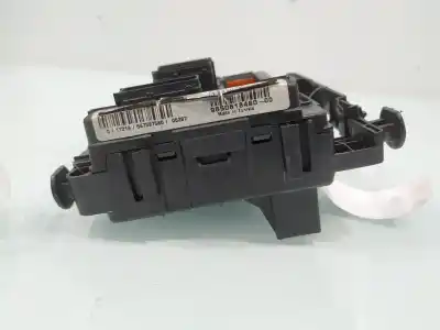 Second-hand car spare part fuse box unit for citroen c3 (2002->) 1.4 i oem iam references 9650618480