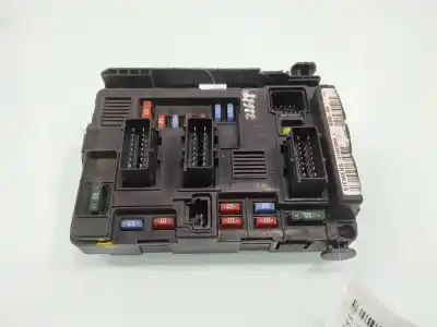 Peça sobressalente para automóvel em segunda mão caixa de fusíveis e relés por citroen c3 (2002->) 1.4 i referências oem iam 9650618480  