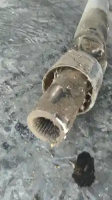 Pezzo di ricambio per auto di seconda mano trasmissione centrale per jeep compass 2.0 crd cat riferimenti oem iam p05273310a  