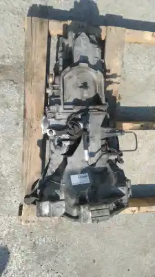 Pezzo di ricambio per auto di seconda mano RIDUTTORE per AUDI A4 BERLINA (8E)  Riferimenti OEM IAM DHW  012301211P
