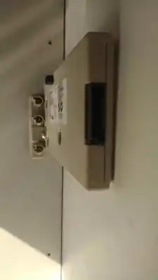 Pièce détachée automobile d'occasion antenne pour bmw serie 7 (e65/e66) 3.0 24v cat références oem iam 8368205  8368205