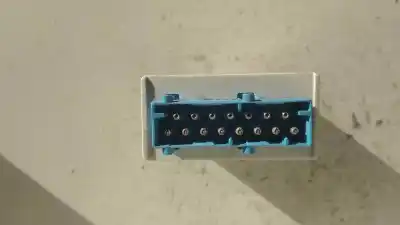 Pezzo di ricambio per auto di seconda mano modulo elettronico per bmw serie 3 berlina (e46) motor 1.8 ltr. - 85 kw 16v riferimenti oem iam 61358366381 05012130 110187