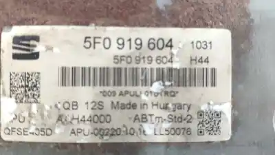 Second-hand car spare part multifunction display for seat leon (5f1) motor 2.0 ltr. - 110 kw tdi oem iam references 5f0919604  