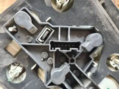 Peça sobressalente para automóvel em segunda mão farolim traseiro esquerdo por bmw serie 1 berlina (e81/e87) 2.0 16v diesel referências oem iam 692450111  021864