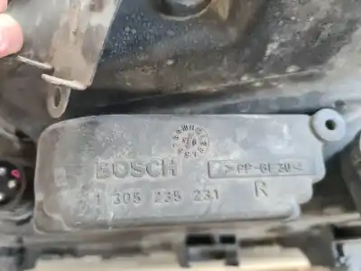 Second-hand car spare part right headlight for audi a8 (d2) 2.5 tdi oem iam references 1301016048  