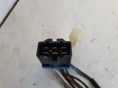 Second-hand car spare part ignition switch for kia carnival ii 2.9 crdi cat oem iam references 47361b  