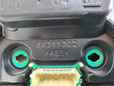 Peça sobressalente para automóvel em segunda mão quadrante por opel meriva b 1.7 16v cdti referências oem iam 88311302 13173381xt 81071516