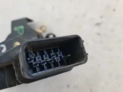 Pezzo di ricambio per auto di seconda mano serratura porta posteriore sinistra per ford c-max (cb3) 1.6 tdci cat riferimenti oem iam 3m5ar26413bm  