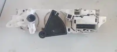 Peça sobressalente para automóvel em segunda mão comando de sofagem (chauffage / ar condicionado)  por ford focus berlina (cap) 1.6 tdci cat referências oem iam 3m5t19980ad  69607324